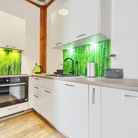 Happiness Holidays - Old Town Apartment غدانسك المظهر الخارجي الصورة