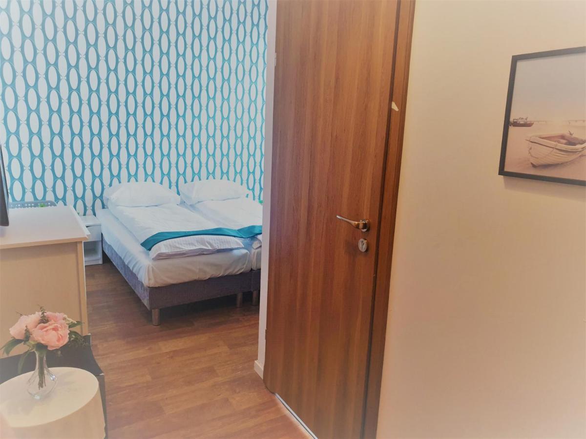 Happiness Holidays - Old Town Apartment غدانسك المظهر الخارجي الصورة
