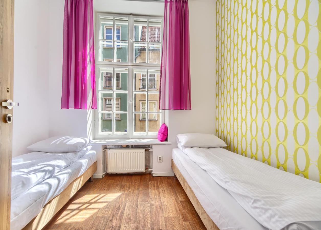 Happiness Holidays - Old Town Apartment غدانسك المظهر الخارجي الصورة