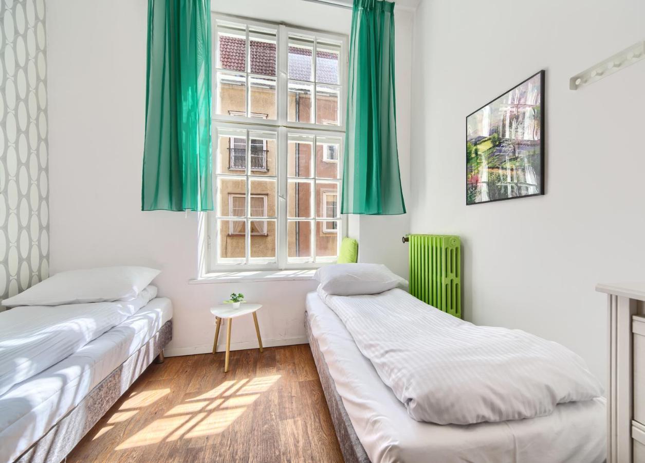 Happiness Holidays - Old Town Apartment غدانسك المظهر الخارجي الصورة